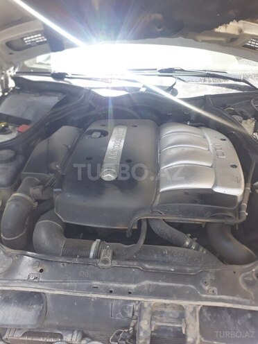 Mercedes C 220 d 2002, 346,000 km - 2.2 л - Bakı