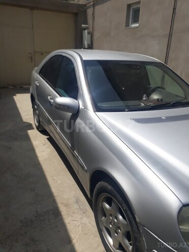 Mercedes C 220 d 2002, 346,000 km - 2.2 л - Bakı