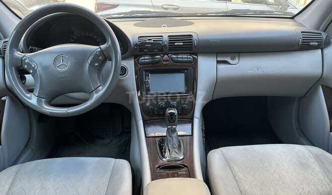 Mercedes C 180 2001, 334,000 km - 2.0 л - Bakı