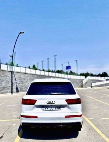 Audi Q7 2018, 183,000 km - 2.0 l - Bakı