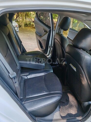 Hyundai Elantra 2013, 230,000 km - 1.8 l - Lənkəran