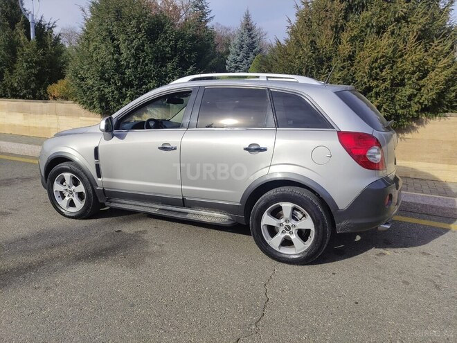 Opel Antara 2007, 200,000 km - 3.2 l - Qusar