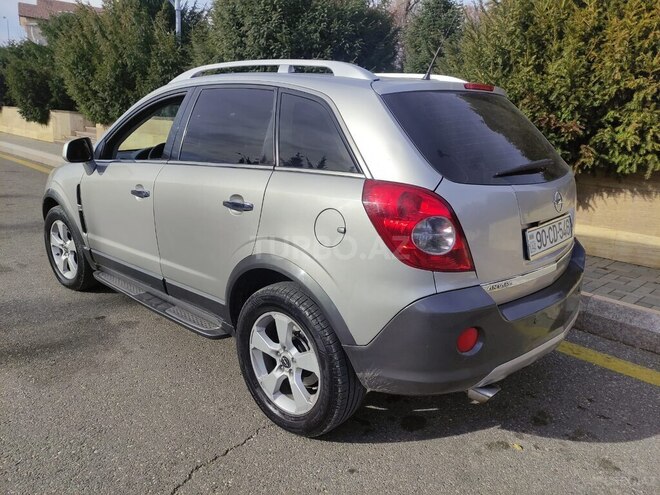 Opel Antara 2007, 200,000 km - 3.2 l - Qusar