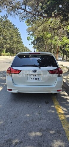 Toyota Corolla Fielder 2016, 250,000 km - 1.5 л - Bakı