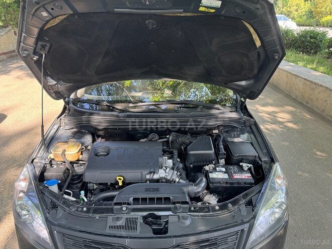 Kia Ceed 2009, 370,000 km - 1.6 л - Ağcabədi