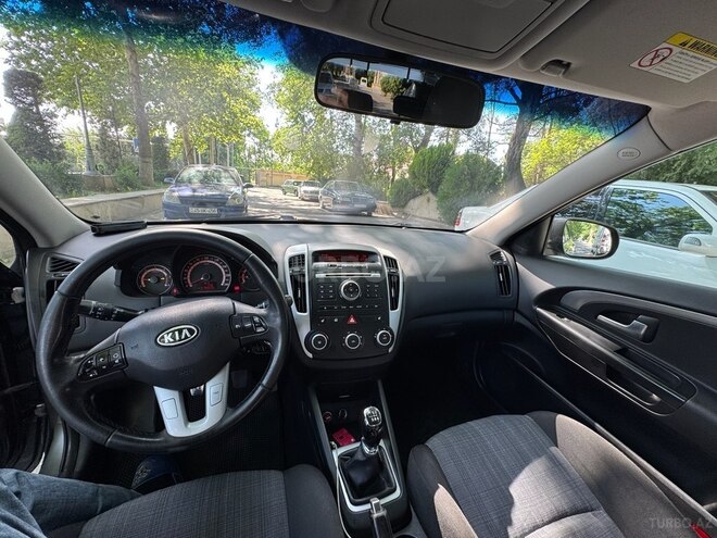 Kia Ceed 2009, 370,000 km - 1.6 л - Ağcabədi