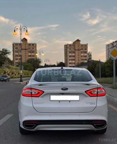 Ford Fusion (North America) 2015, 246,234 km - 2.0 l - Bakı