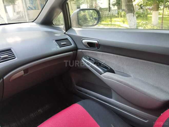 Honda Civic 2007, 398,004 km - 1.6 l - Qazax