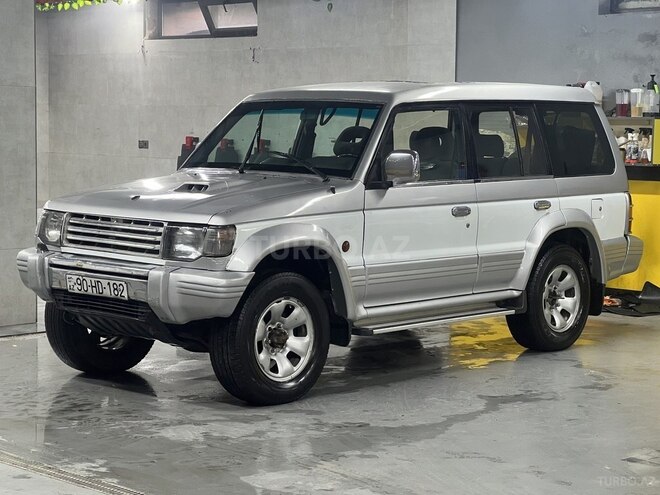 Mitsubishi Pajero 1995, 450,000 km - 2.8 l - Bakı