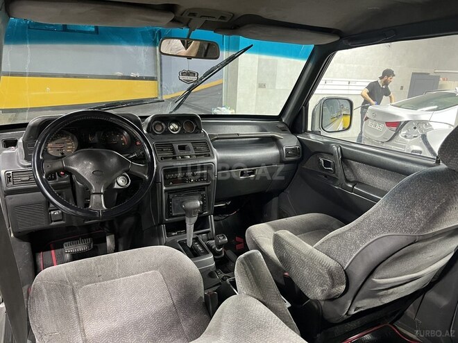 Mitsubishi Pajero 1995, 450,000 km - 2.8 l - Bakı