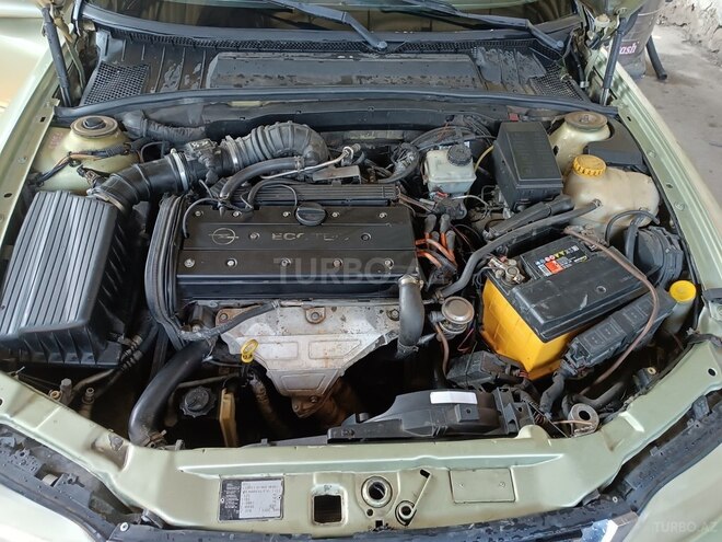 Opel Vectra 1996, 500,000 km - 2.0 l - Bakı