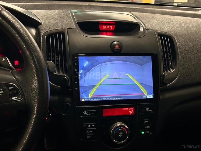 Kia Cerato 2011, 250,000 km - 2.0 l - Gəncə