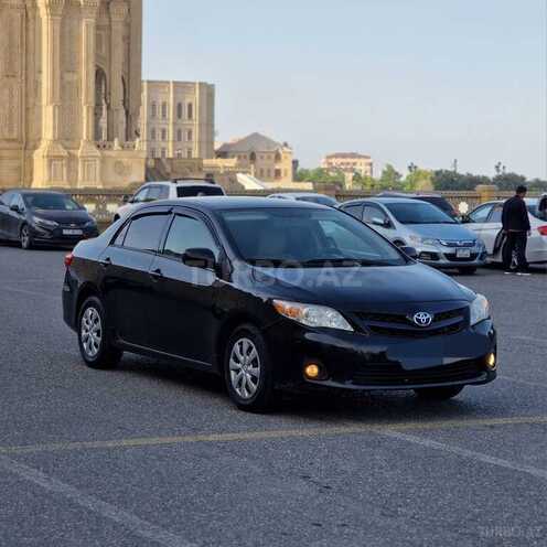 Toyota Corolla 2011, 294,000 km - 1.8 л - Bakı