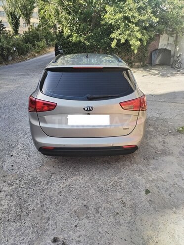 Kia  2012, 270,000 km - 1.4 l - Bakı