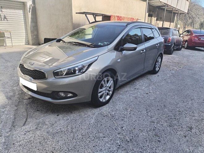 Kia  2012, 270,000 km - 1.4 l - Bakı
