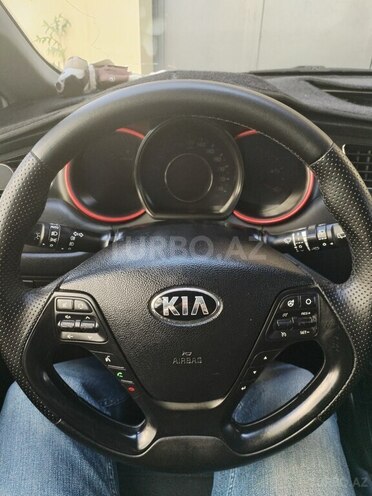 Kia  2012, 270,000 km - 1.4 l - Bakı
