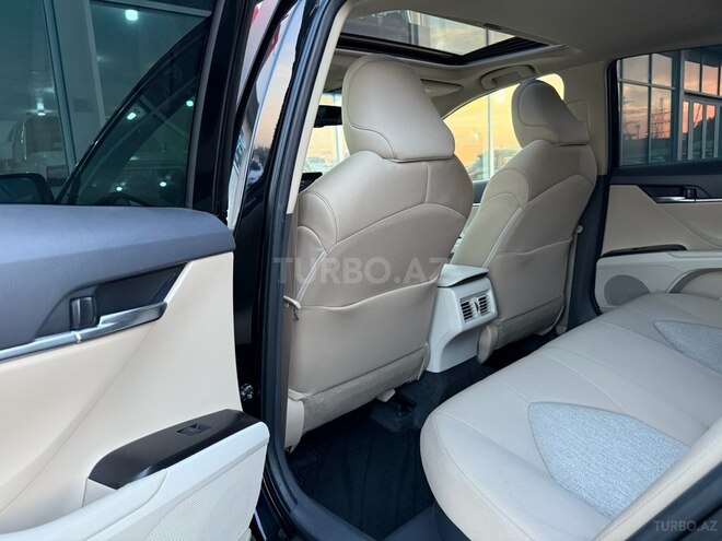 Toyota Camry 2023, 20,000 km - 2.5 l - Bakı