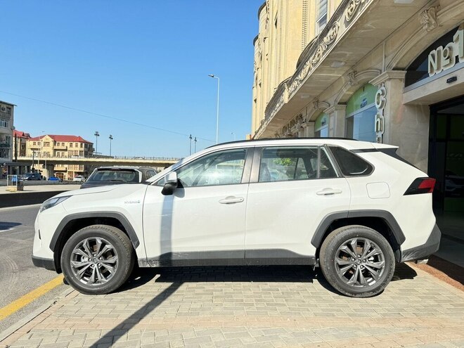 Toyota RAV4 2025, 0 km - 2.5 l - Bakı