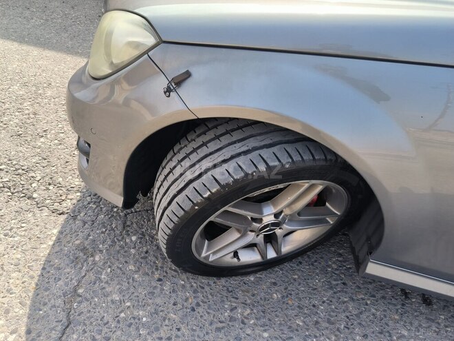 Mercedes C 300 2012, 220,000 km - 3.5 l - Bakı
