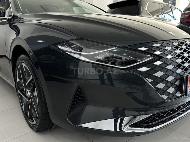 Hyundai Grandeur-4