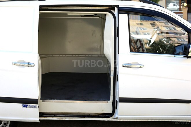 Mercedes Vito 115 2010, 235,000 km - 2.2 l - Bakı