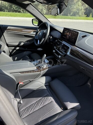 BMW 530 2022, 26,430 km - 2.0 l - Bakı