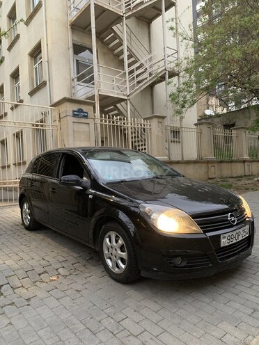 Opel Astra 2005, 300,000 km - 1.4 l - Bakı