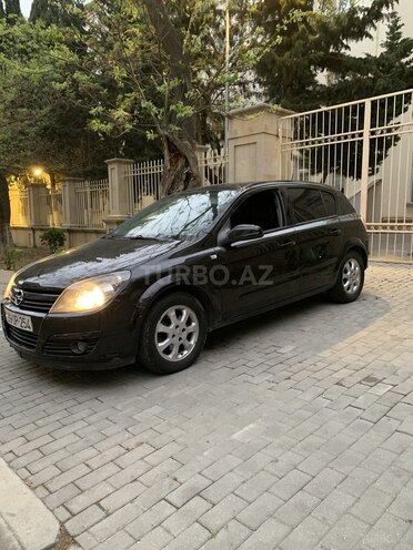 Opel Astra 2005, 300,000 km - 1.4 l - Bakı