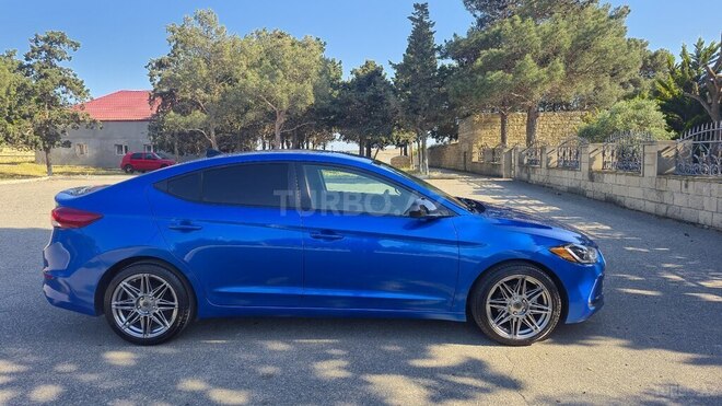 Hyundai Elantra 2016, 118,139 km - 2.0 l - Bakı