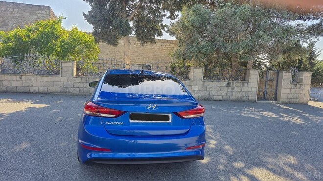 Hyundai Elantra 2016, 118,139 km - 2.0 l - Bakı