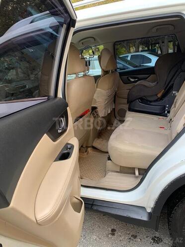 Nissan X-Trail 2014, 210,000 km - 2.5 l - Bakı