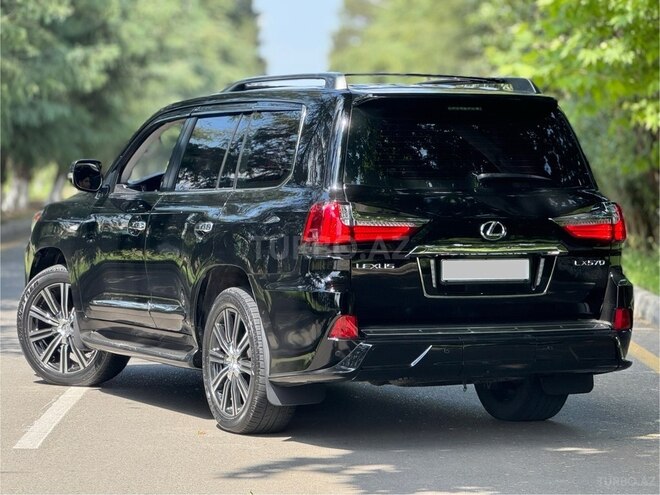 Lexus LX 570 2008, 290,000 km - 5.7 l - Gəncə
