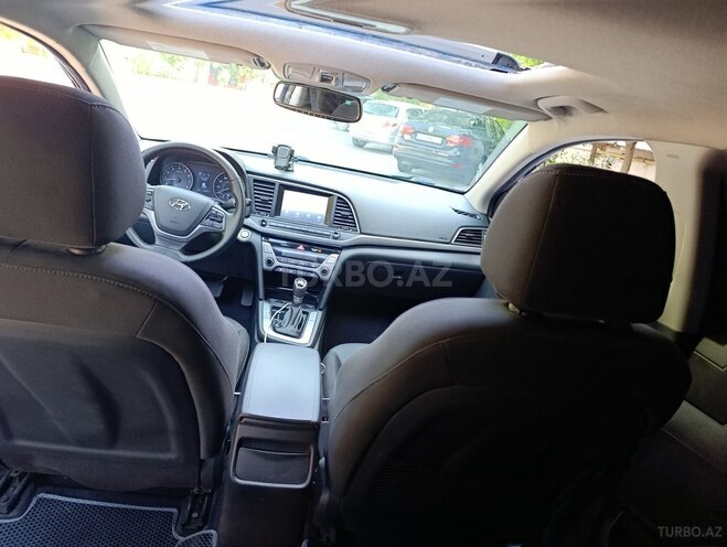 Hyundai Elantra 2017, 187,000 km - 2.0 l - Bakı