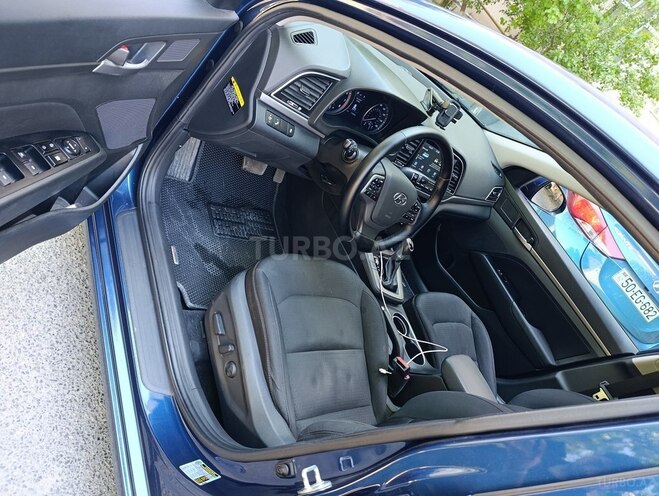 Hyundai Elantra 2017, 187,000 km - 2.0 l - Bakı