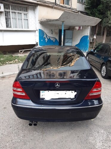 Mercedes C 240 2000, 200,000 km - 2.4 l - Bakı