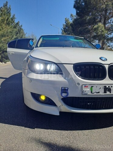 BMW 523 2007, 212,000 km - 2.5 l - Bakı