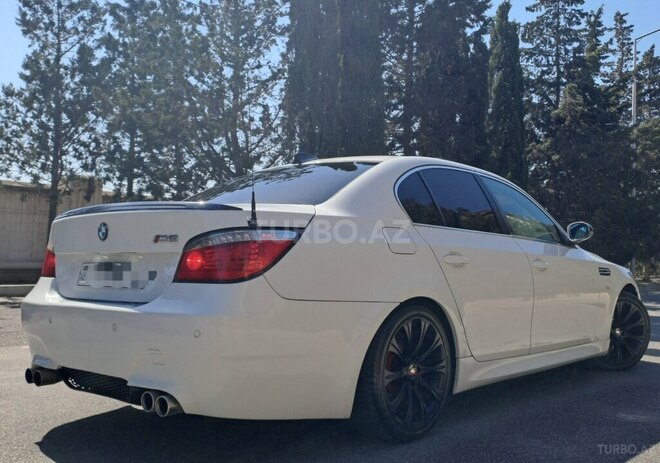 BMW 523 2007, 212,000 km - 2.5 l - Bakı