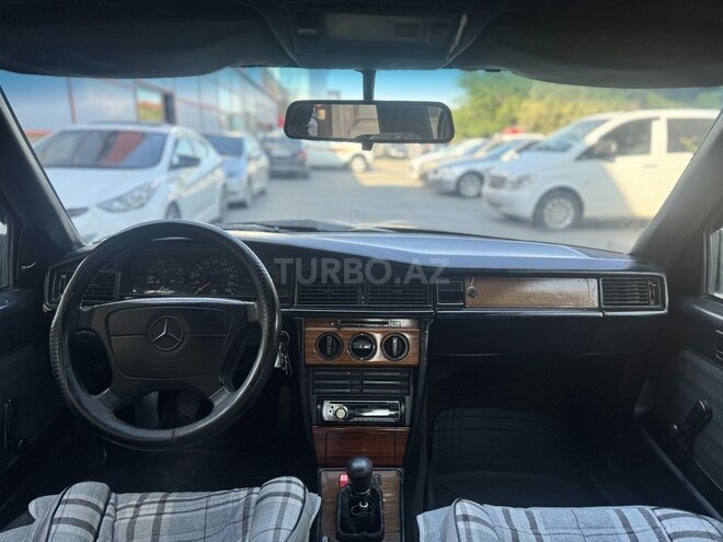 Mercedes 190 1993, 310,000 km - 2.0 l - Sumqayıt