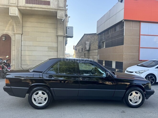 Mercedes 190 1993, 310,000 km - 2.0 l - Sumqayıt