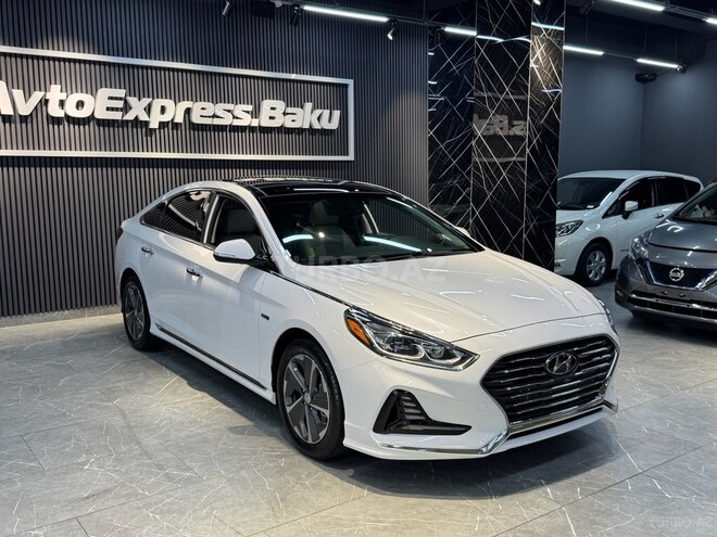 Hyundai Sonata-2