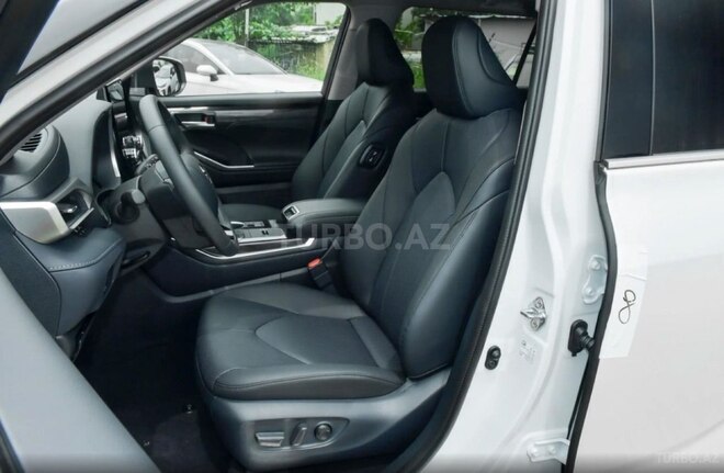 Toyota Highlander 2024, 0 km - 2.0 л - Bakı