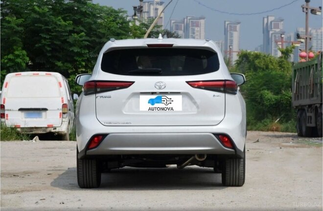 Toyota Highlander 2024, 0 km - 2.0 л - Bakı