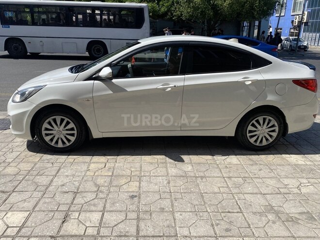 Hyundai Accent 2012, 200,000 km - 1.4 l - Bakı
