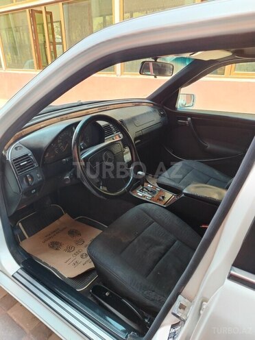 Mercedes C 180 1997, 312,218 km - 1.8 л - Şirvan