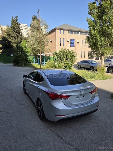 Hyundai Elantra 2015, 104,000 km - 1.8 l - Bakı