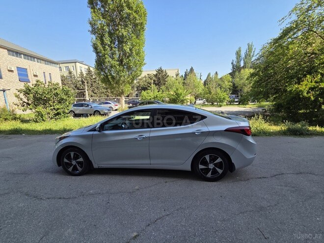 Hyundai Elantra 2015, 104,000 km - 1.8 l - Bakı
