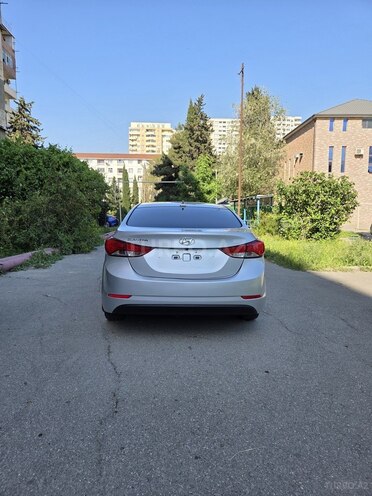 Hyundai Elantra 2015, 104,000 km - 1.8 l - Bakı