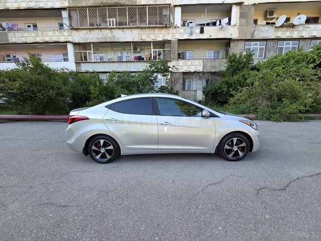 Hyundai Elantra 2015, 104,000 km - 1.8 l - Bakı