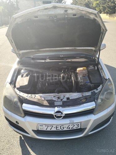 Opel Astra 2005, 352,000 km - 1.3 l - Şamaxı