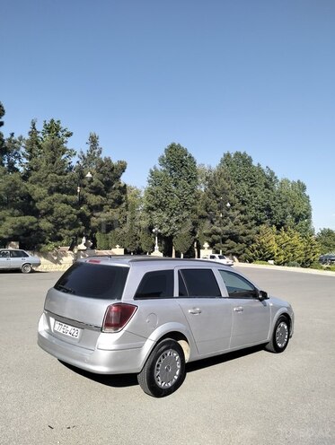 Opel Astra 2005, 352,000 km - 1.3 l - Şamaxı